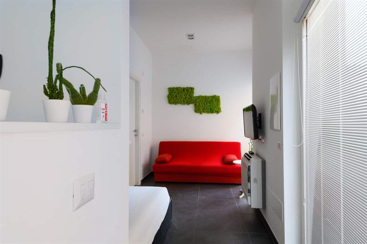 Domus Traversari 17: salotto, foto 2 di 18